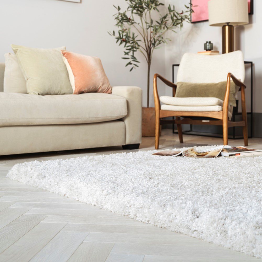 Barnaby Soft Plain Shaggy Rugs in Off White